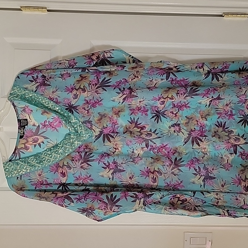 Long chiffon cover up or laftaan